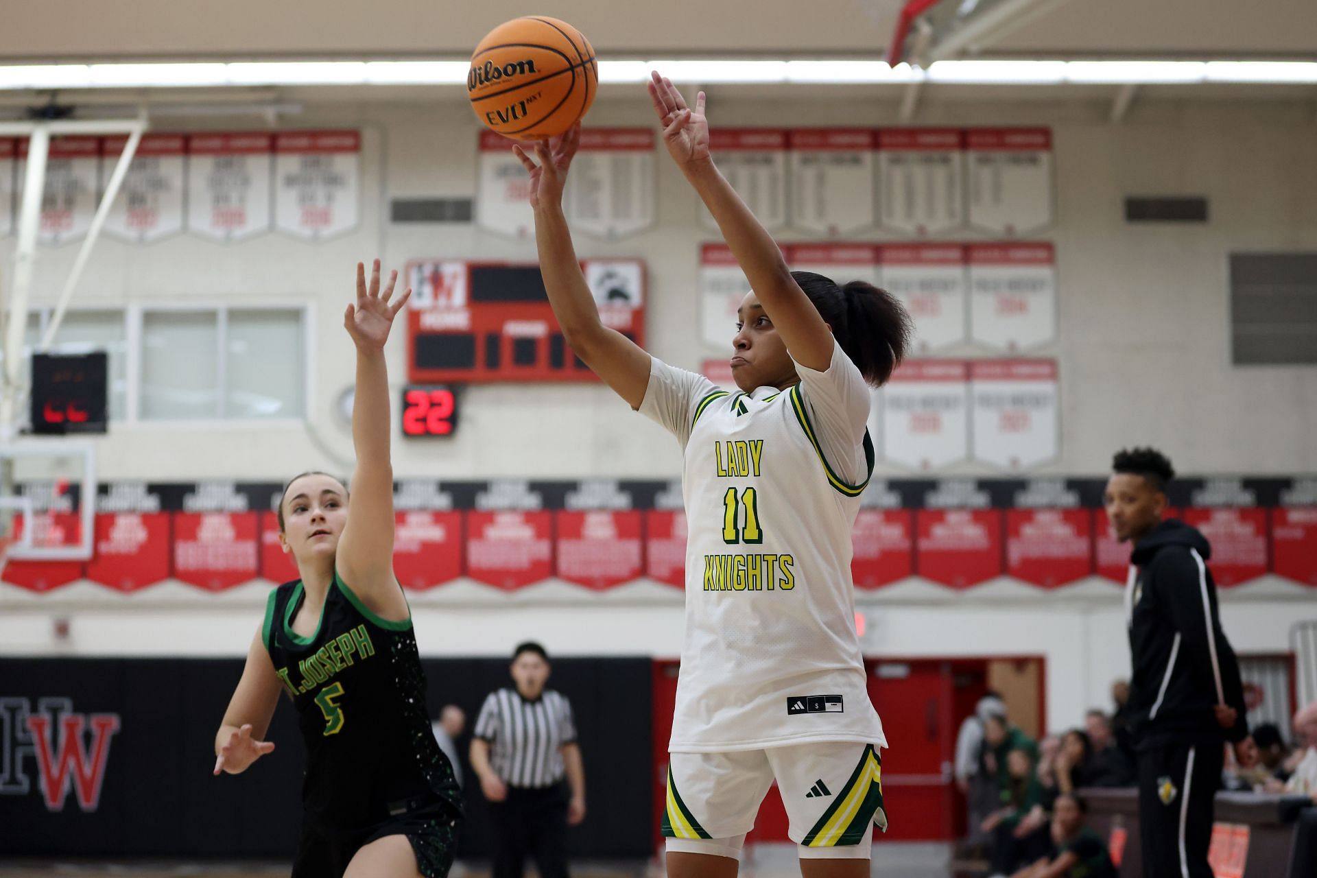 Harvard-Westlake Invitational: Ontario Christian v St. Joseph