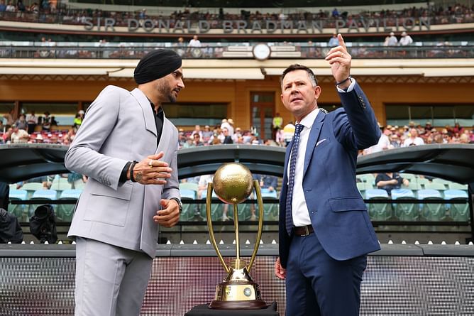 [Watch] When Harbhajan Singh barged into Ricky Ponting during Coca Cola Cup 1998