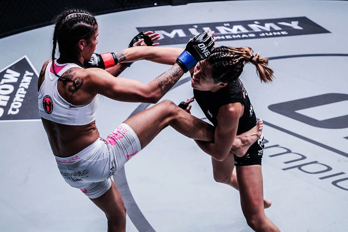 Istela Nunes (left), Angela Lee (right) [Photo via ONE Championship]