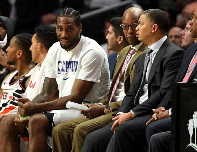 Clippers HC Tyron Lue delivers blunt response to Kawhi Leonard's rumored Christmas return