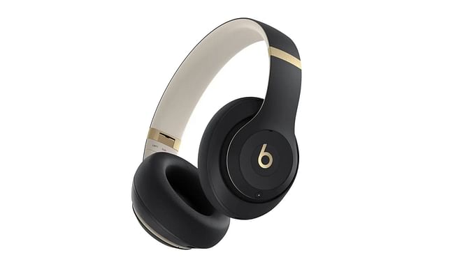 Beats Studio Pro available at the lowest price during holiday season