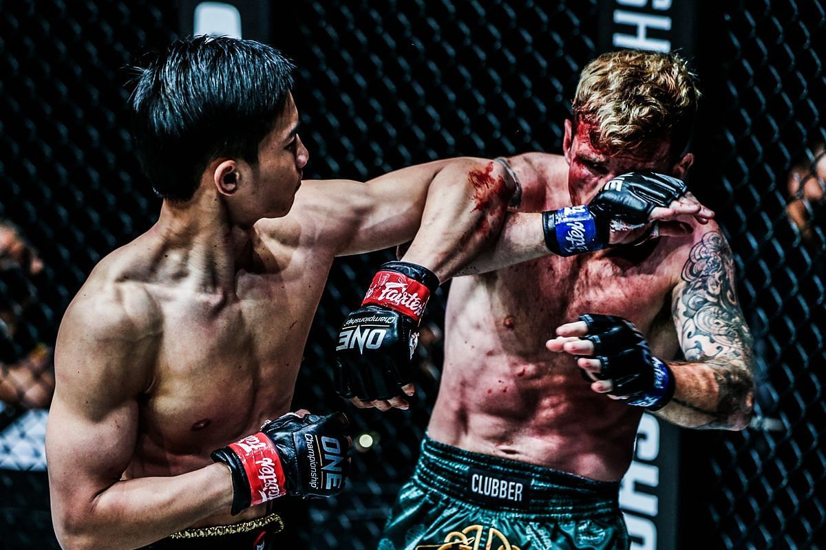 Tawanchai fighting Sean Clancy | Image credit: ONE Championship