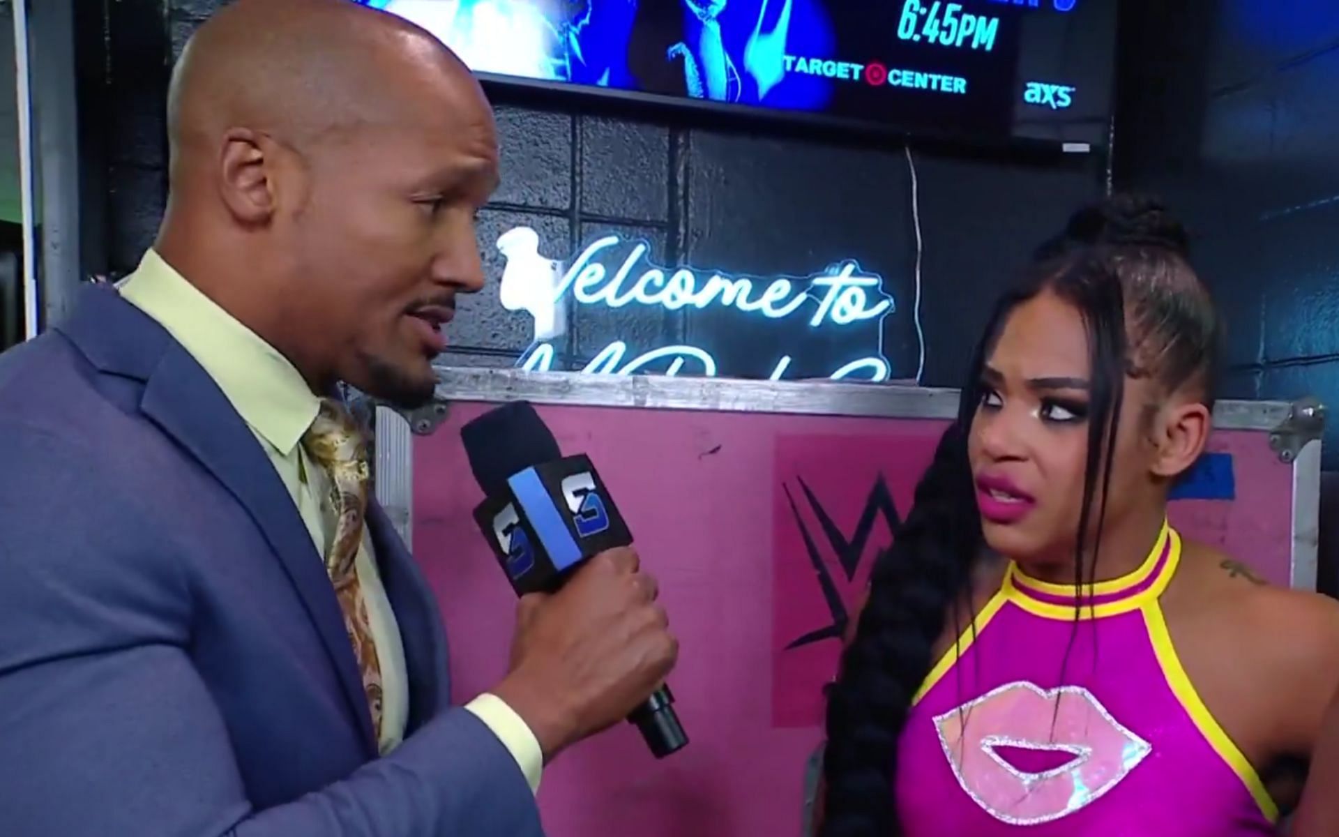 Byron Saxton confirms to Bianca Belair that 33-year-old heel wasn't responsible for Jade Cargill's attack