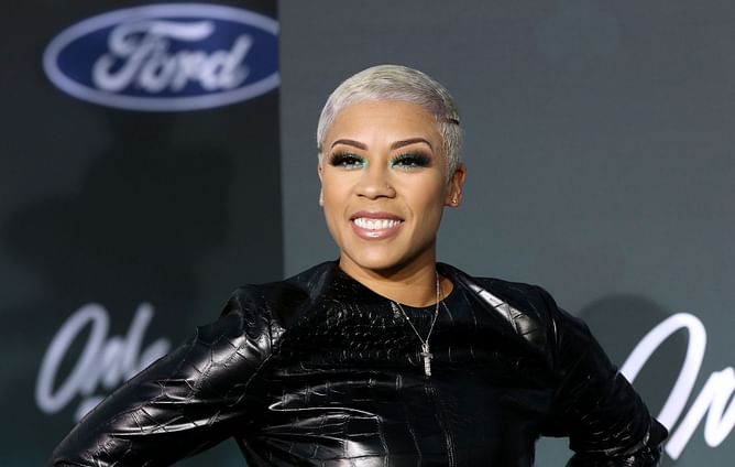 "Kids know all ya secrets" — Internet reacts to Keyshia Cole ending her livestream after her son said "I heard you like 'em young" from Not Like Us