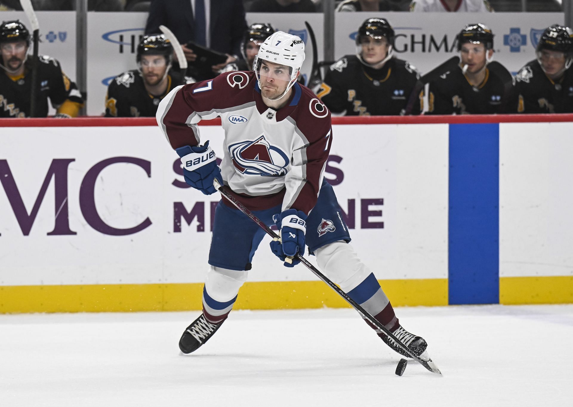 NHL: DEC 10 Avalanche at Penguins