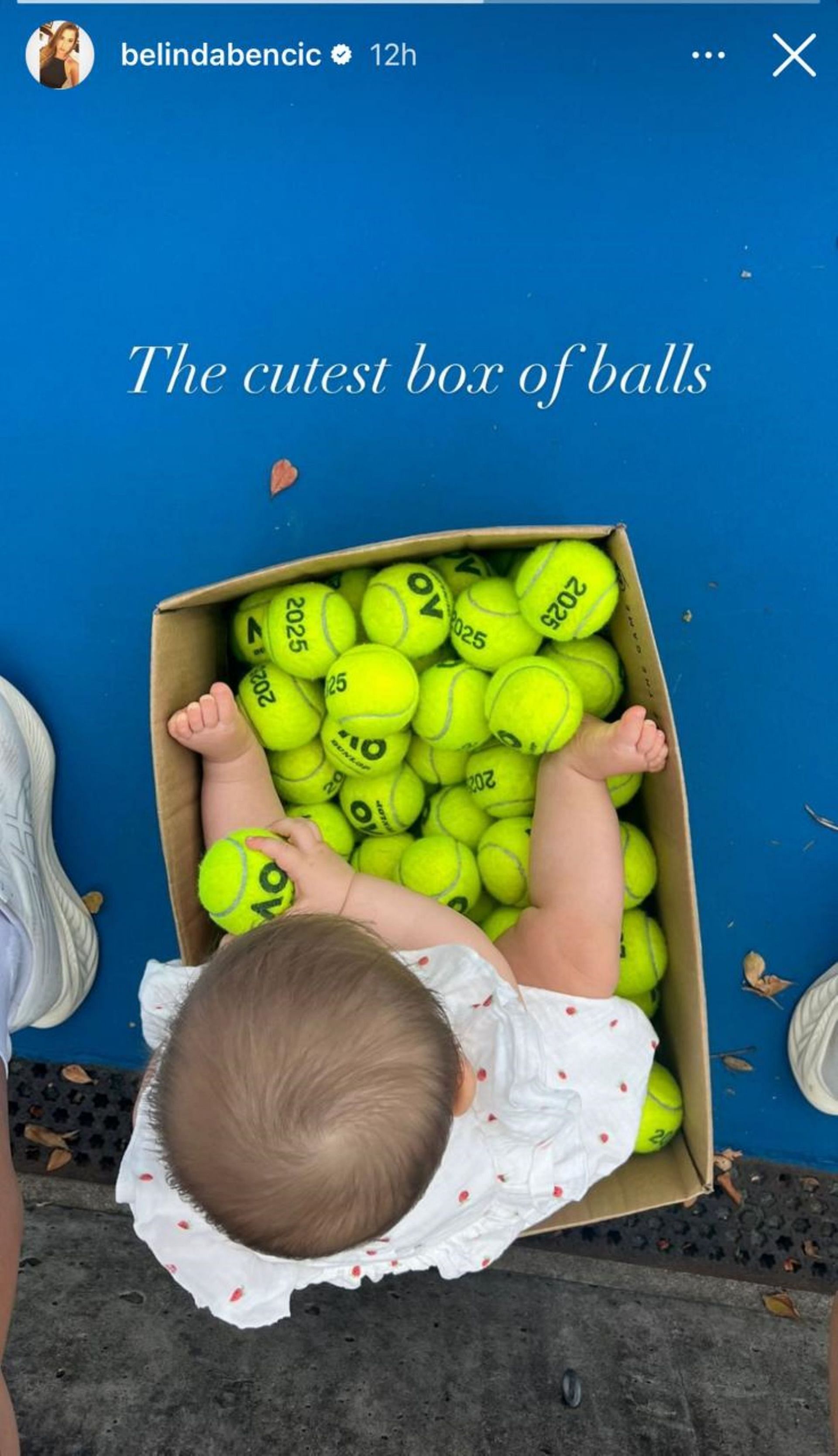 Belinda Bencic snapped her daughter on the ball box; Instagram - @belindabencic