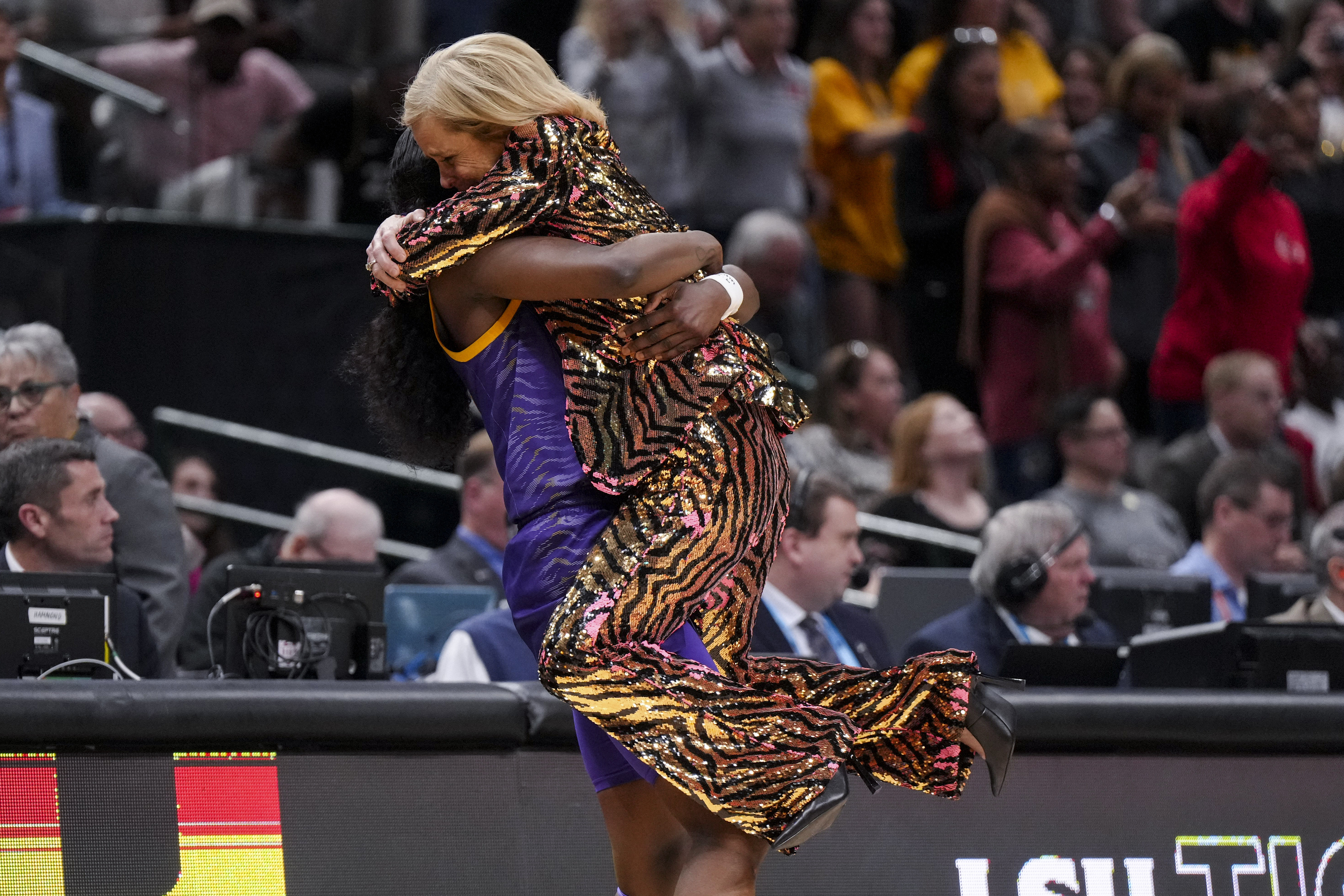 NCAA Womens Basketball: Final Four National Championship-Louisiana State vs Iowa - Source: Imagn