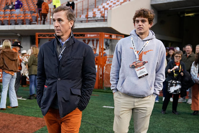 "Manning family doesn't believe in transfer portal": National recruiting analyst drops eye-catching remark over Arch Manning's future