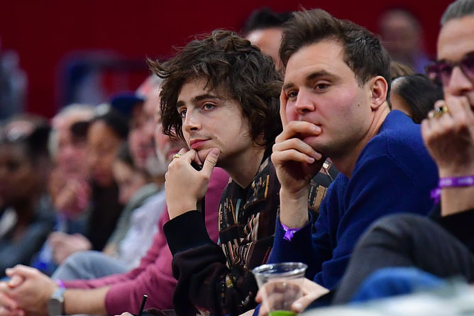 “I owe you an apology”: CFB world stands shocked as Timothee Chalamet shows off his football IQ on College GameDay