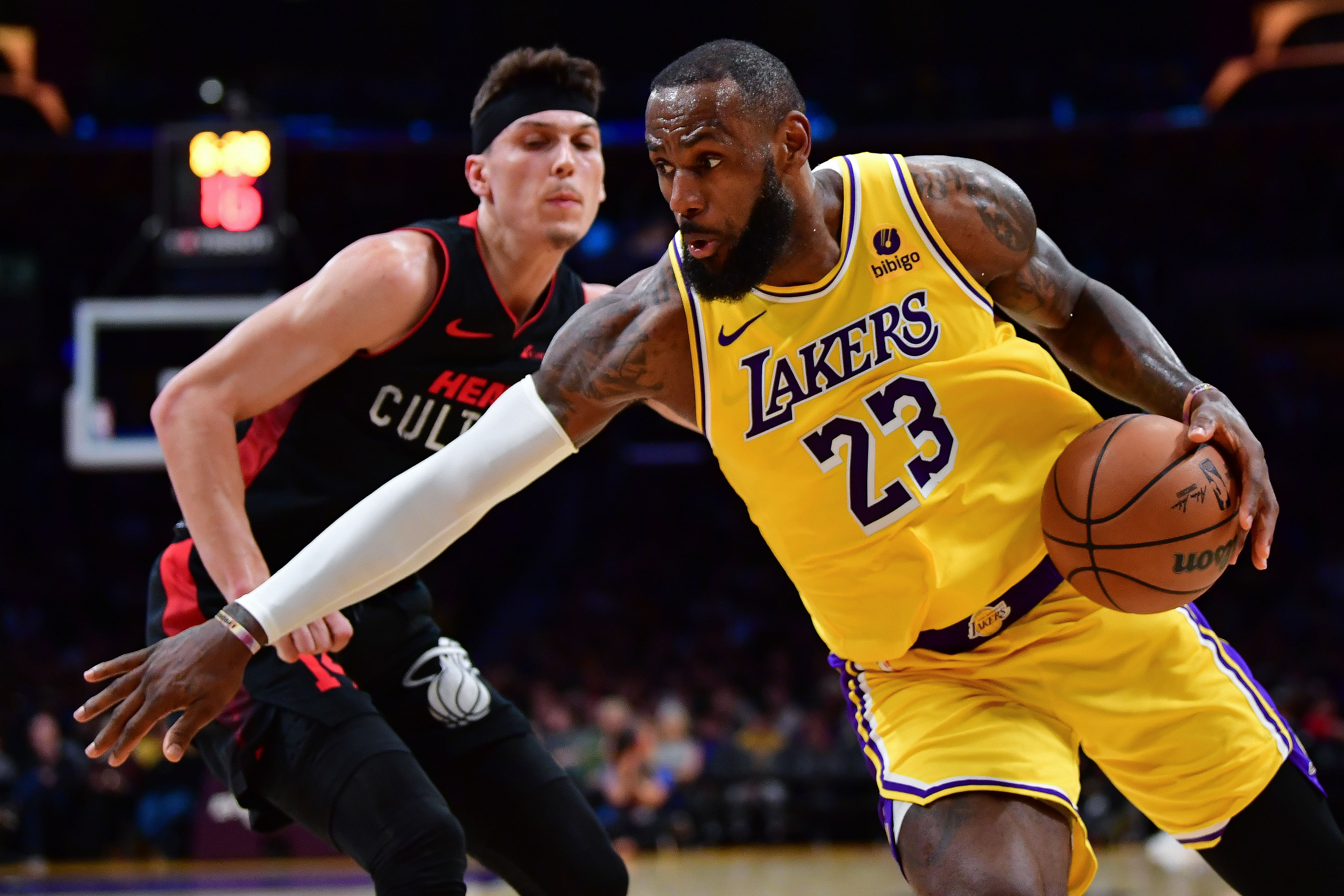 LA Lakers vs Miami Heat predicted starting lineups and depth chart for