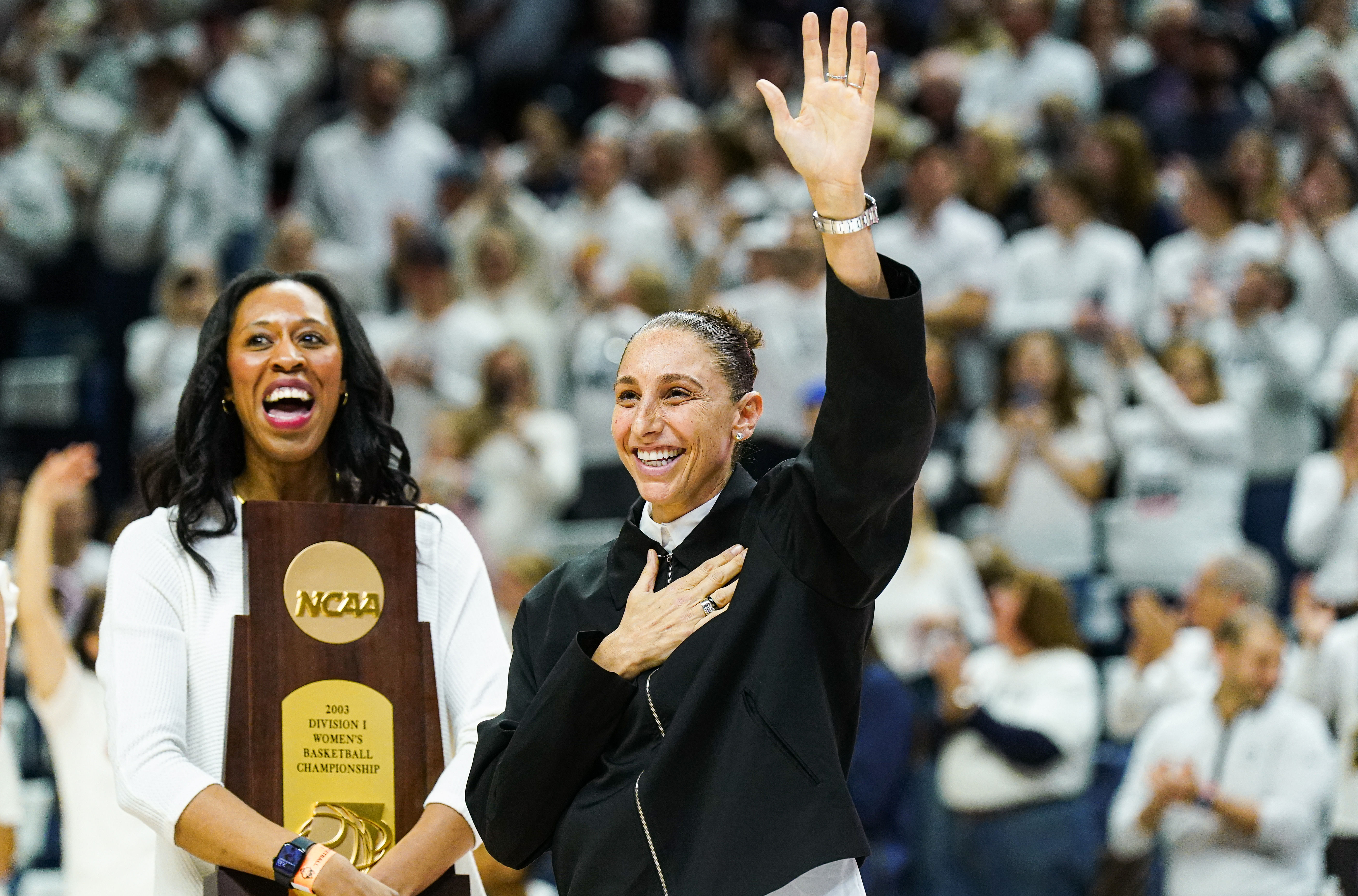 Diana Taurasi being recognized for her national championships - Source: David Butler II, Imagn