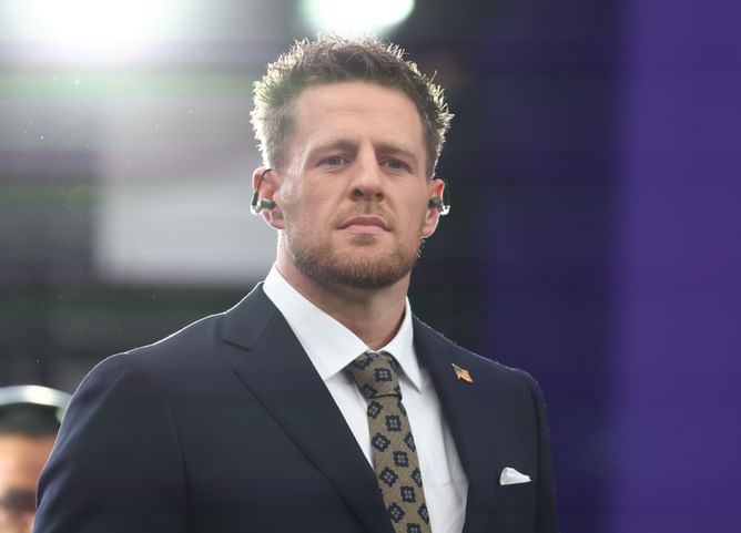 J.J. Watt throws shade at NFL for money-driven holiday schedule