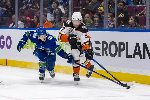 NHL: Anaheim Ducks at Vancouver Canucks - Source: Imagn