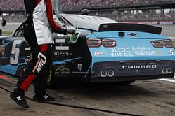 How do NASCAR teams balance fuel efficiency and speed? Explained