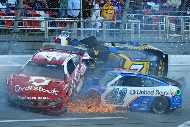 Ranking 3 drivers with the most DNFs during the 2024 NASCAR Cup Series season ft. Joey Logano