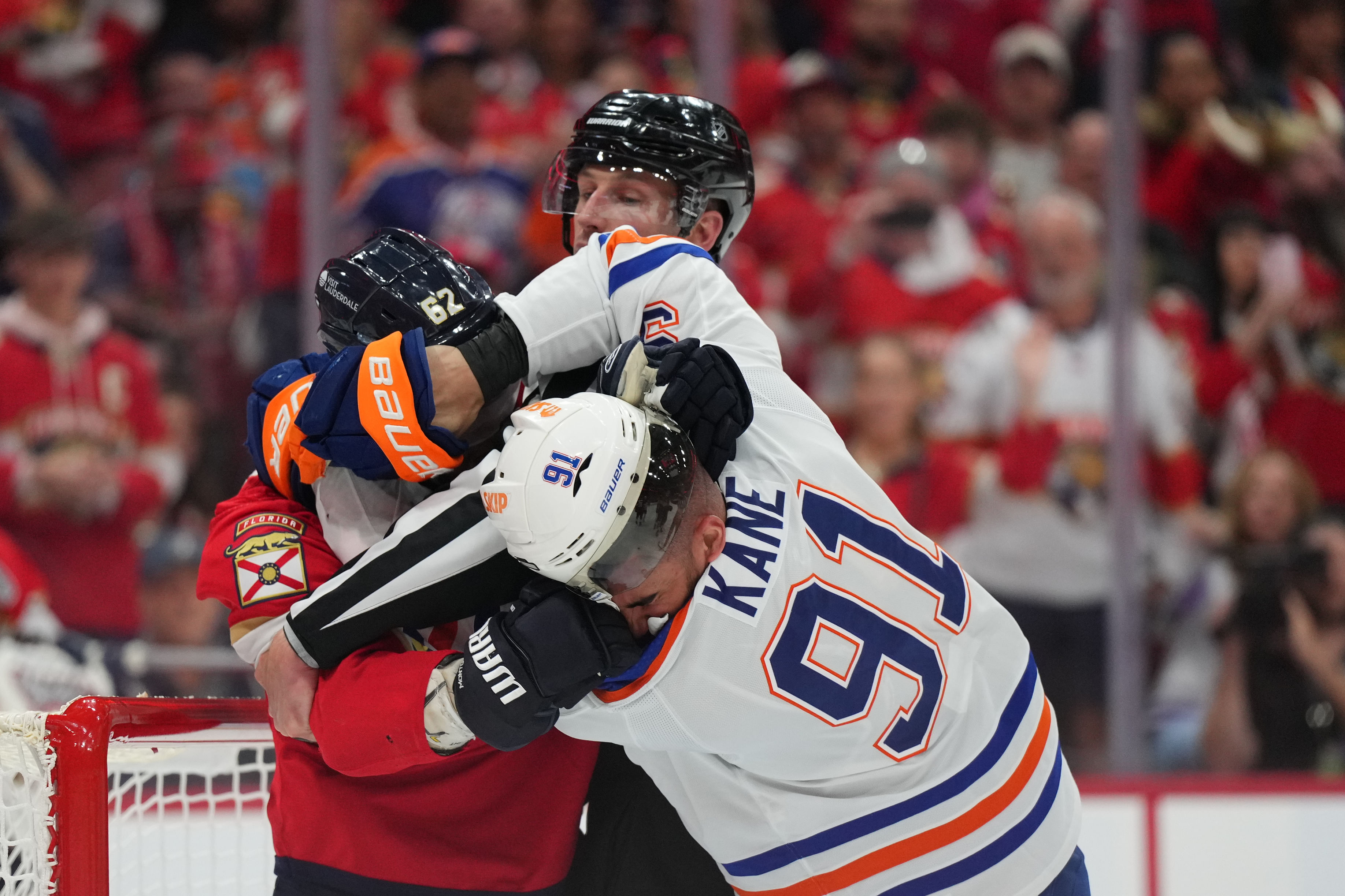 Evander Kane is still out indefinitely for the Oilers (Imagn)