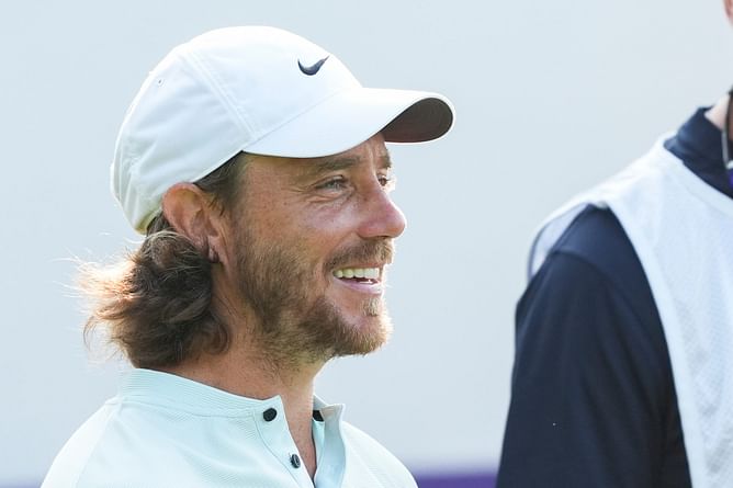 Tommy Fleetwood congratulates $200M-worth F1 driver after Abu Dhabi outing