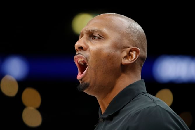 Penny Hardaway recalls how a friend ailing from a life-threatening disease influenced his coaching journey: "I didn't think I was going to do that"