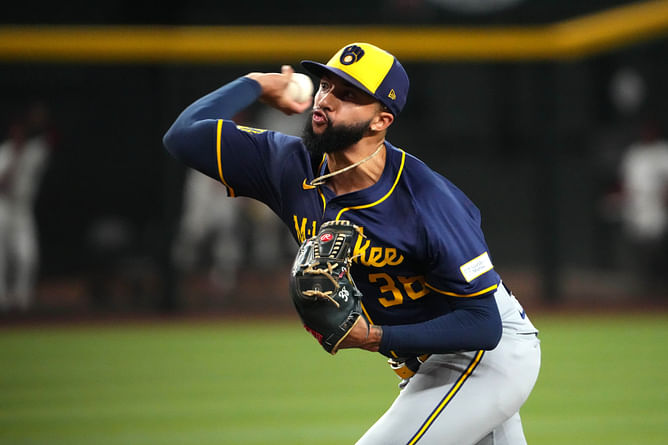 In Pictures: Devin Williams' girlfriend Maggie Badock looks back on "2 weeks in New York City" in light of 2x All-Star's move from Brewers to Yankees