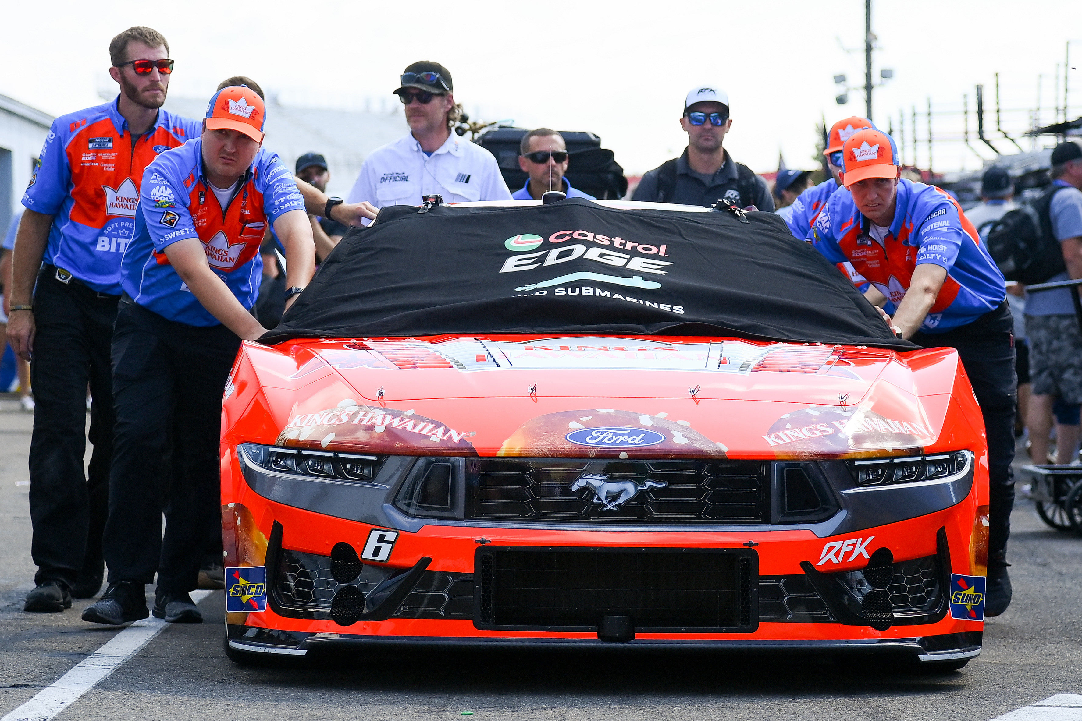 NASCAR: Go Bowling at The Glen - Source: Imagn