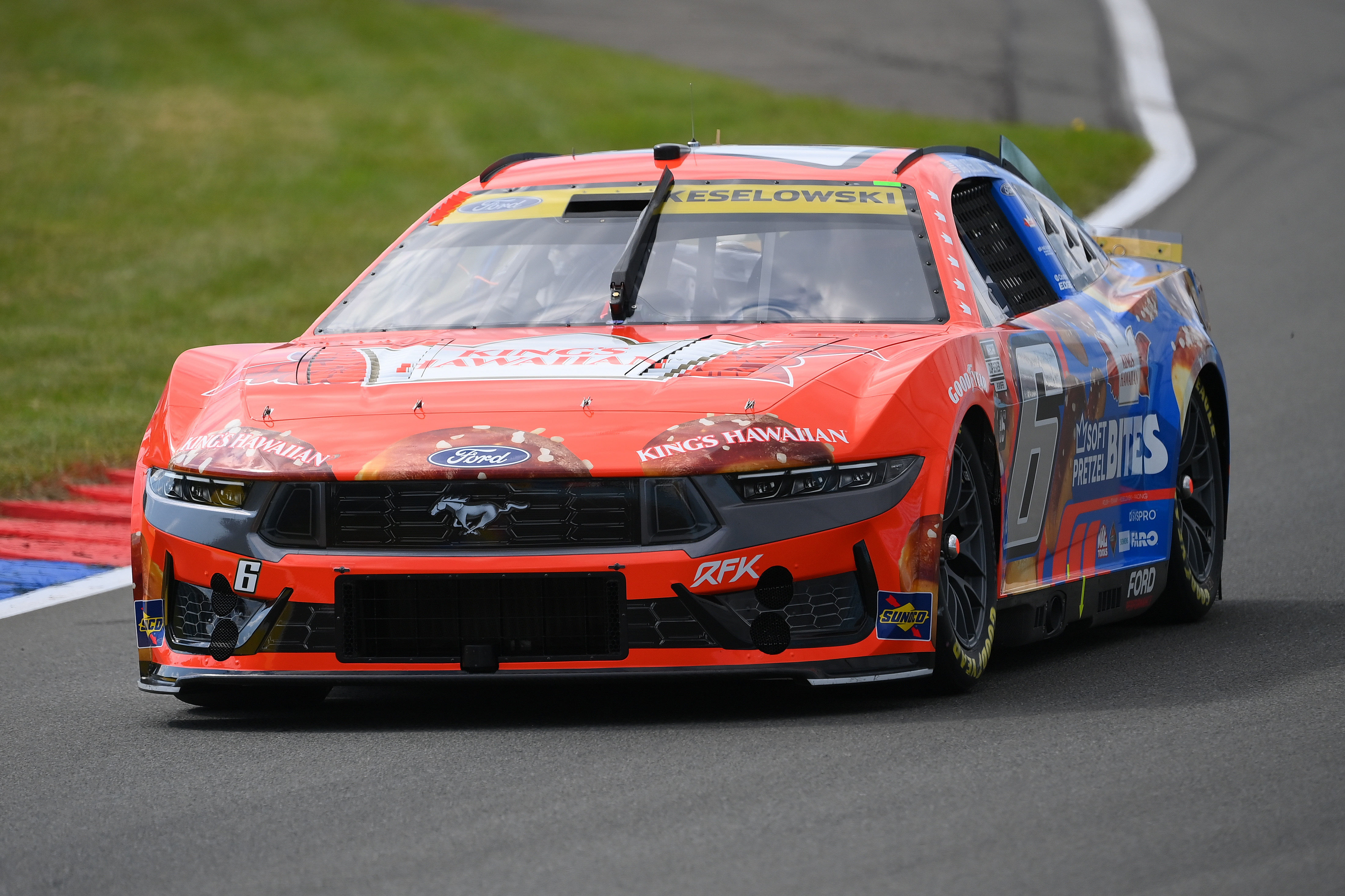 Brad Keselowski driving the No. 6 King&#039;s Hawaiian Ford at Watkins Glen - Source: Imagn