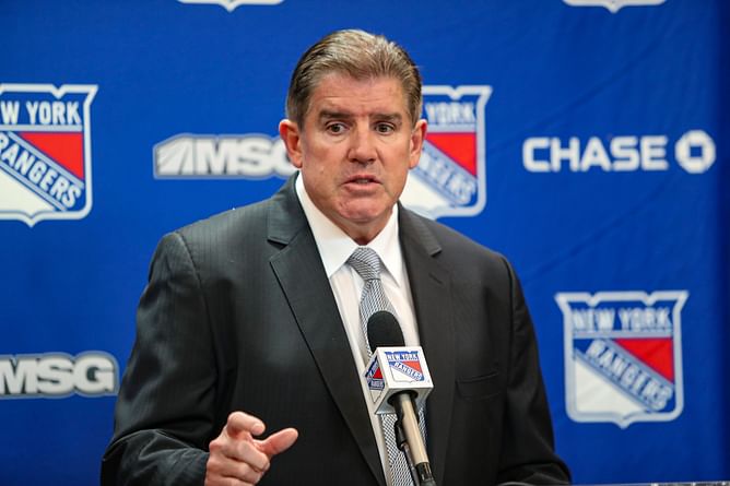 Peter Laviolette makes his feelings known about MSG fans raining boos at Rangers after "unacceptable" loss to Blackhawks