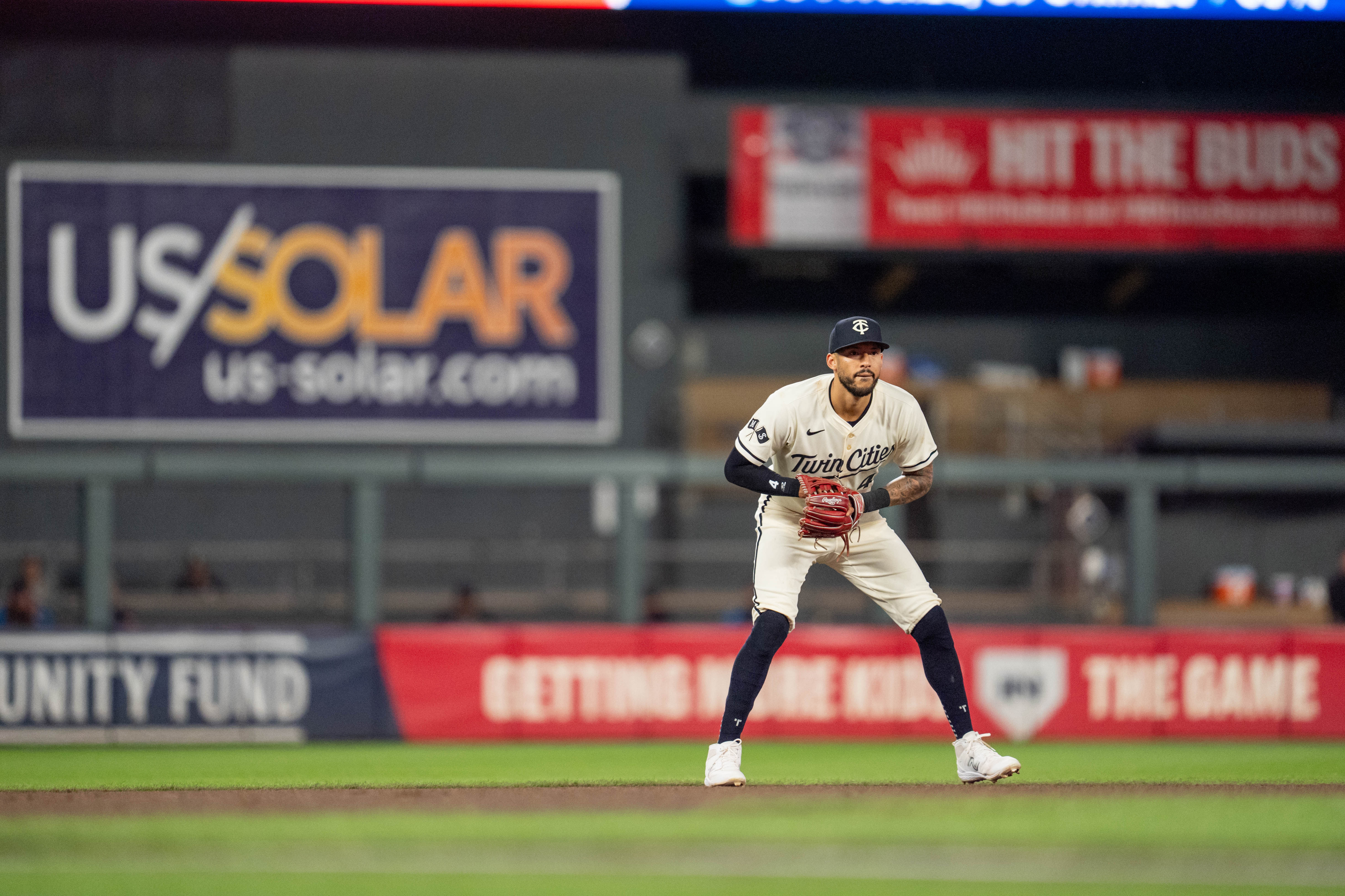 The Yankees need Carlos Correa (Imagn)