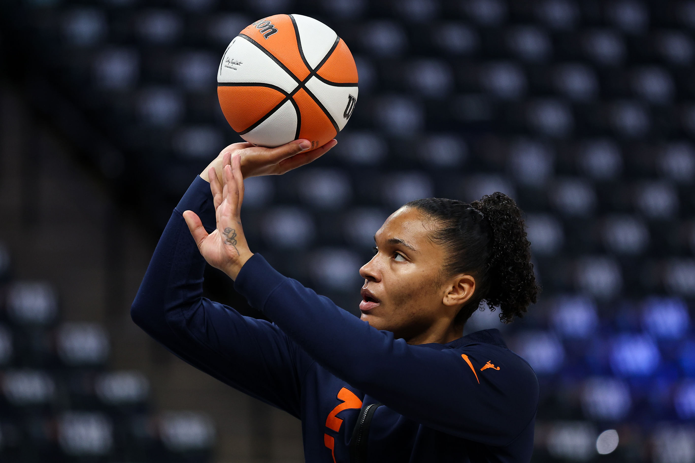 Connecticut Sun forward Alyssa Thomas warms up before game five of the 2024 WNBA playoffs against the Minnesota Lynx at Target Center. Photo Credit: Imagn