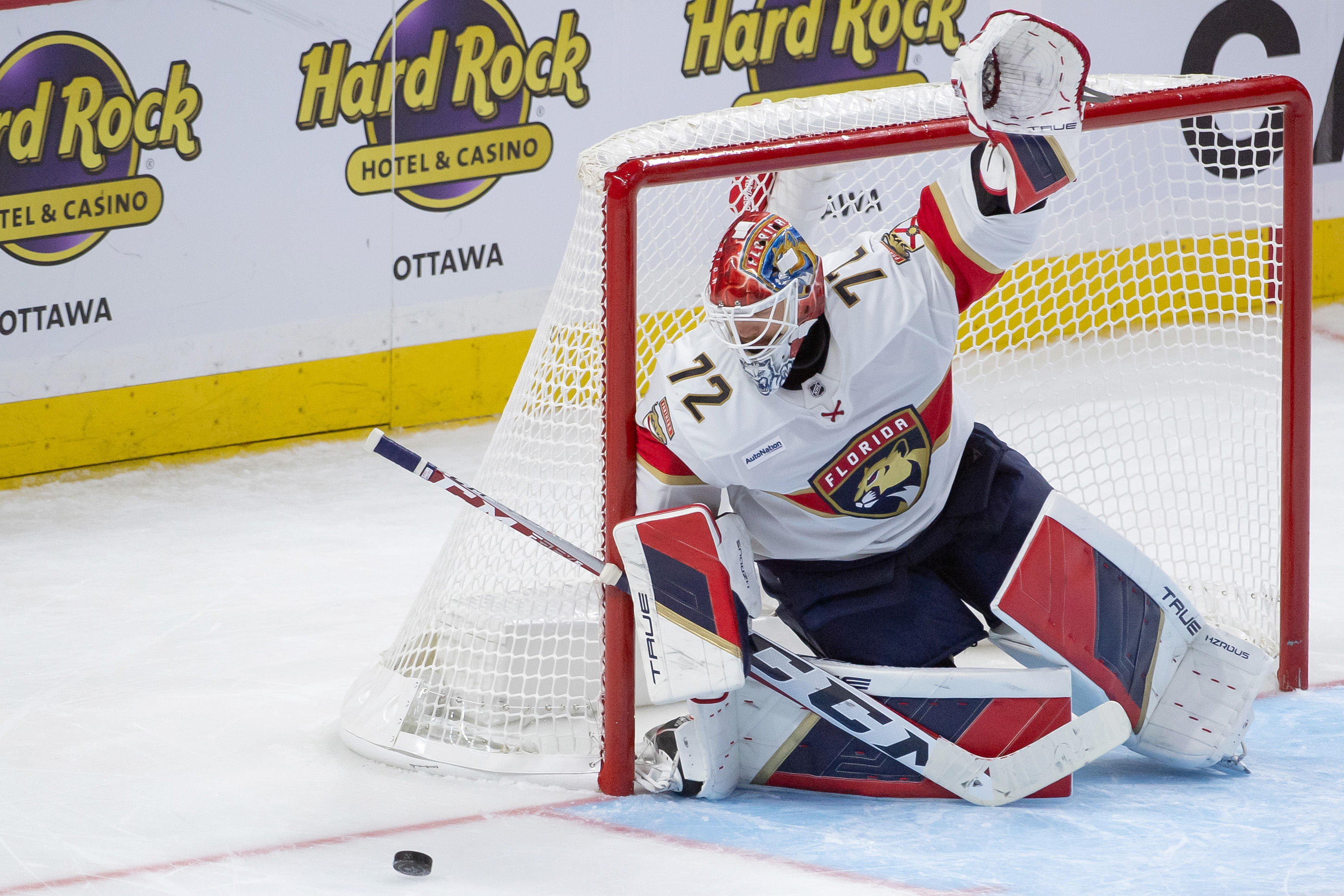 NHL: Florida Panthers at Ottawa Senators - Source: Imagn