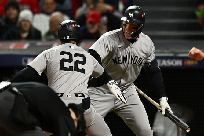 "Aaron Judge vs Juan Soto in the main event";"Baby Judge coming soon to Yankee Stadium" - Fans react after Yankees captain makes UFC appearance