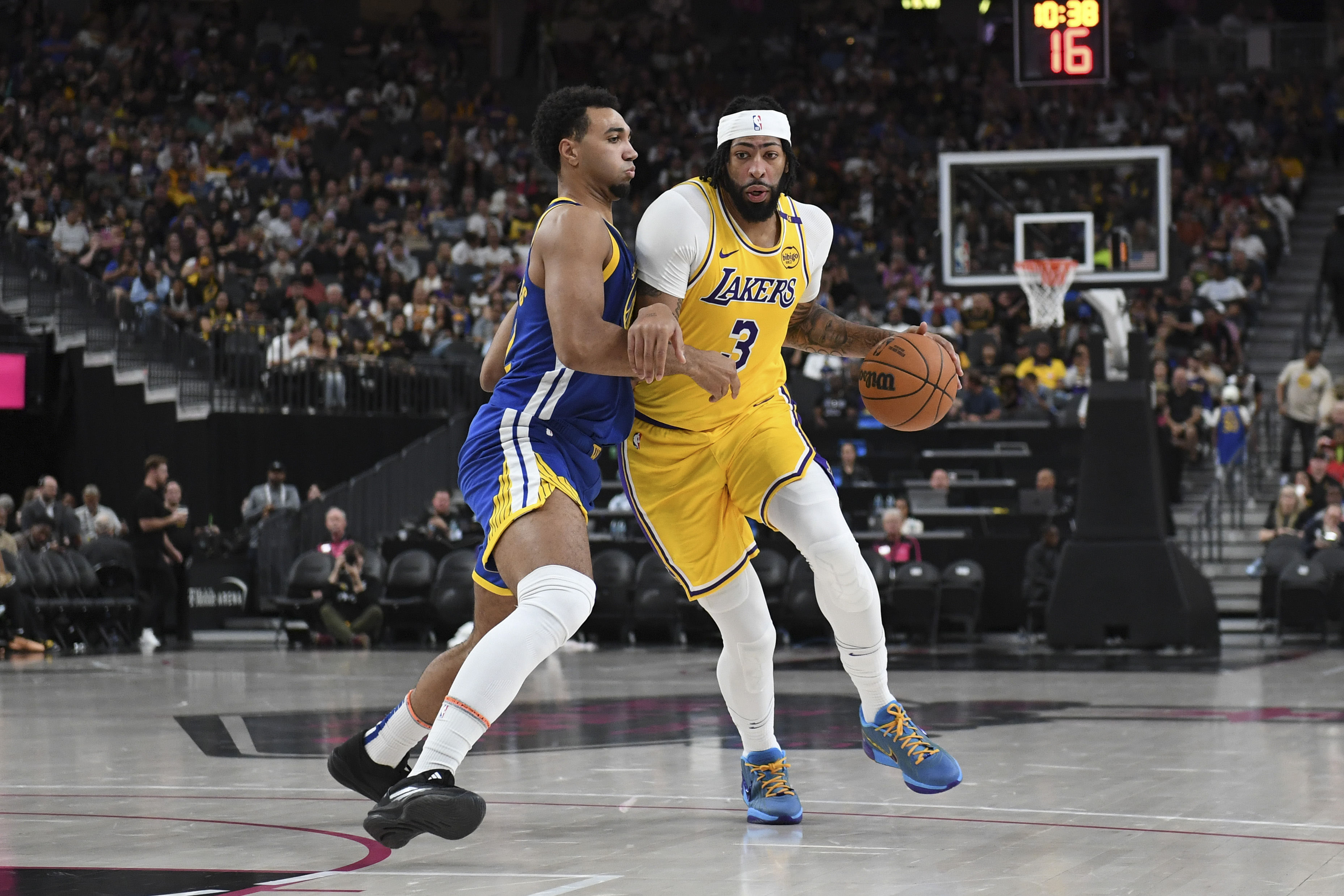 NBA: Preseason-Golden State Warriors at Los Angeles Lakers - Source: Imagn