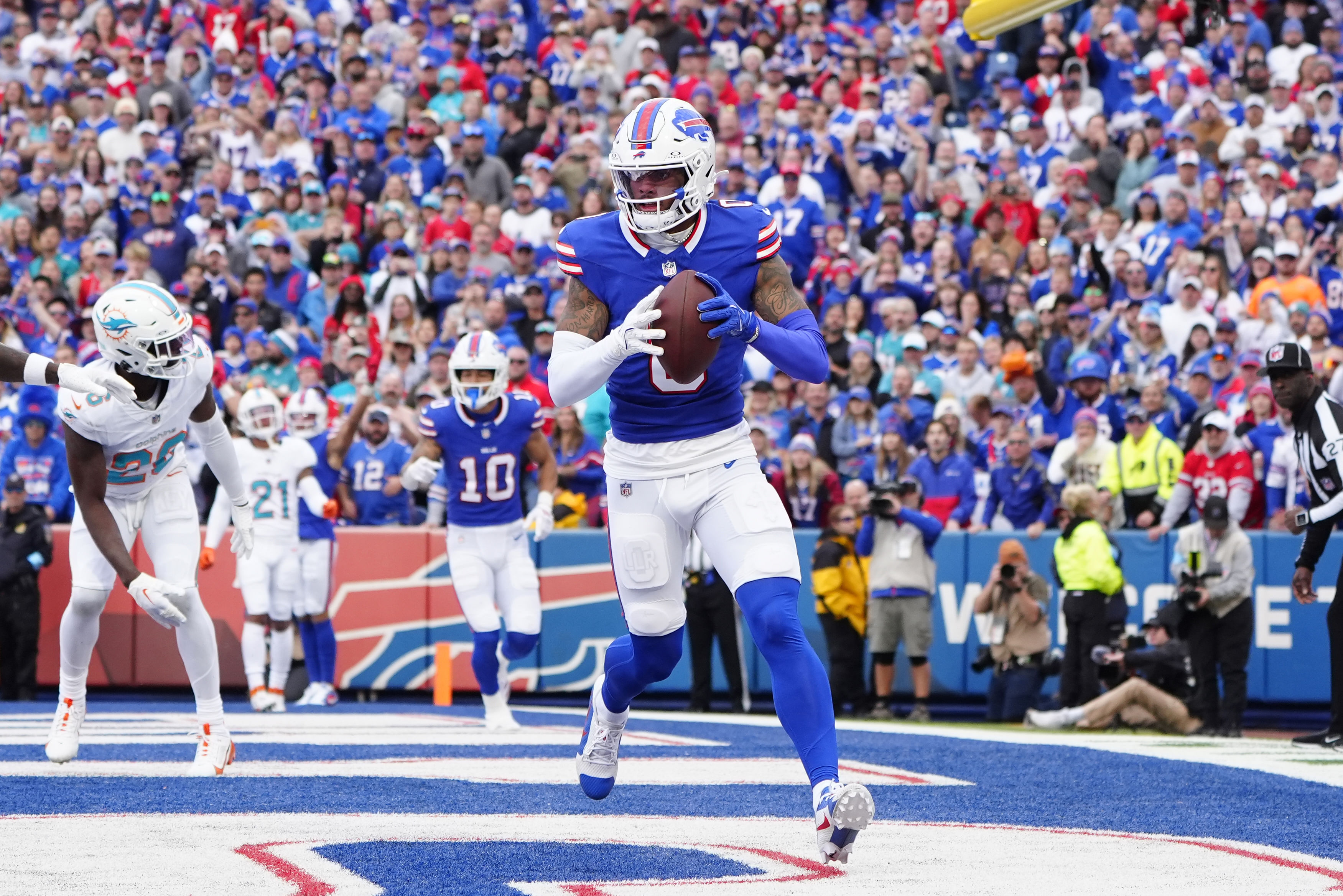 NFL: Miami Dolphins at Buffalo Bills - Source: Imagn