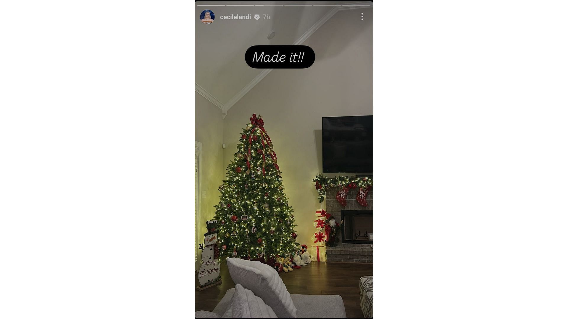 Screenshot of Landi&#039;s Instagram story featuring her Christmas decor (Image via: Landi&#039;s Instagram handle)