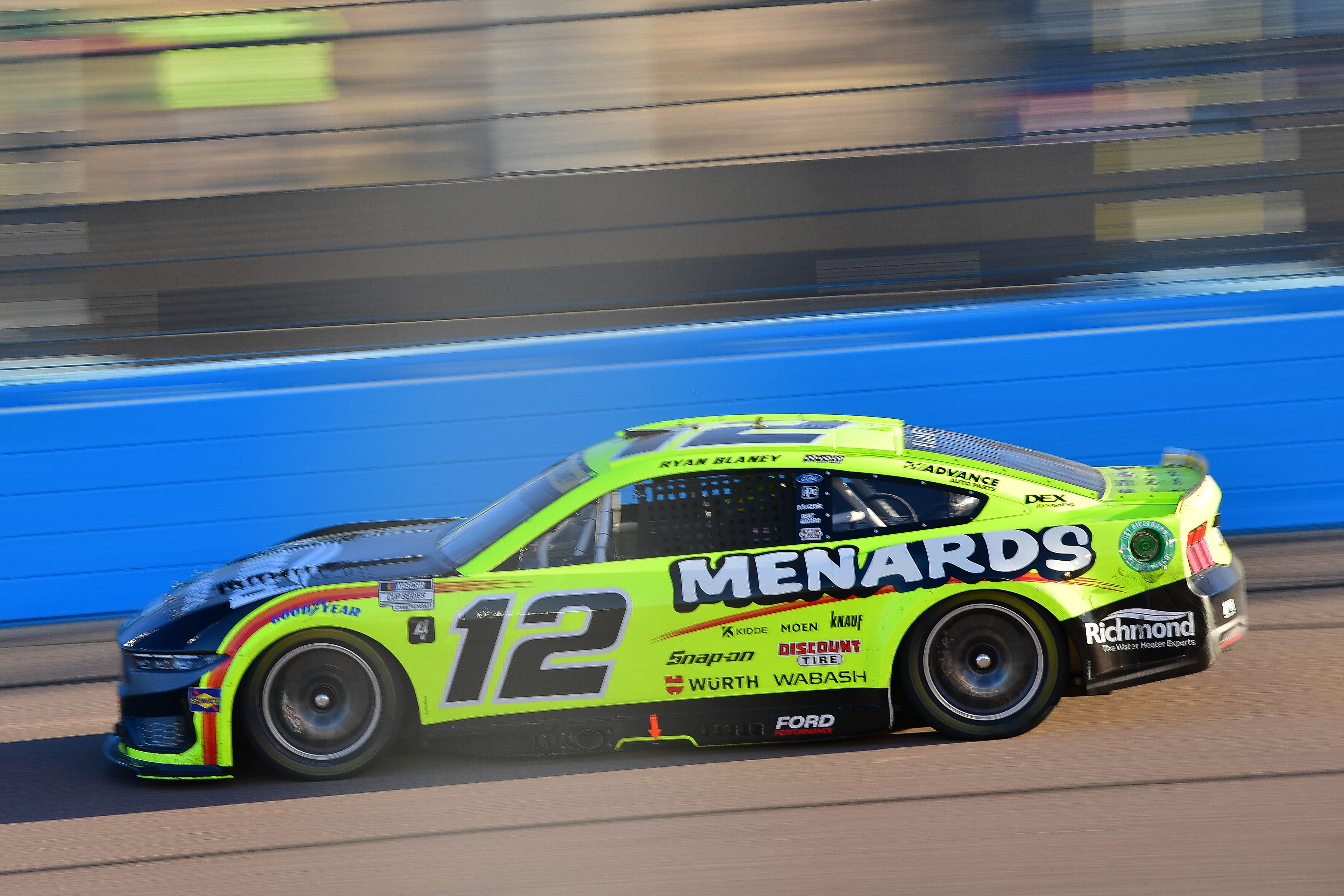 Ryan Blaney drives the No. 12 Team Penske Ford - Source: Imagn