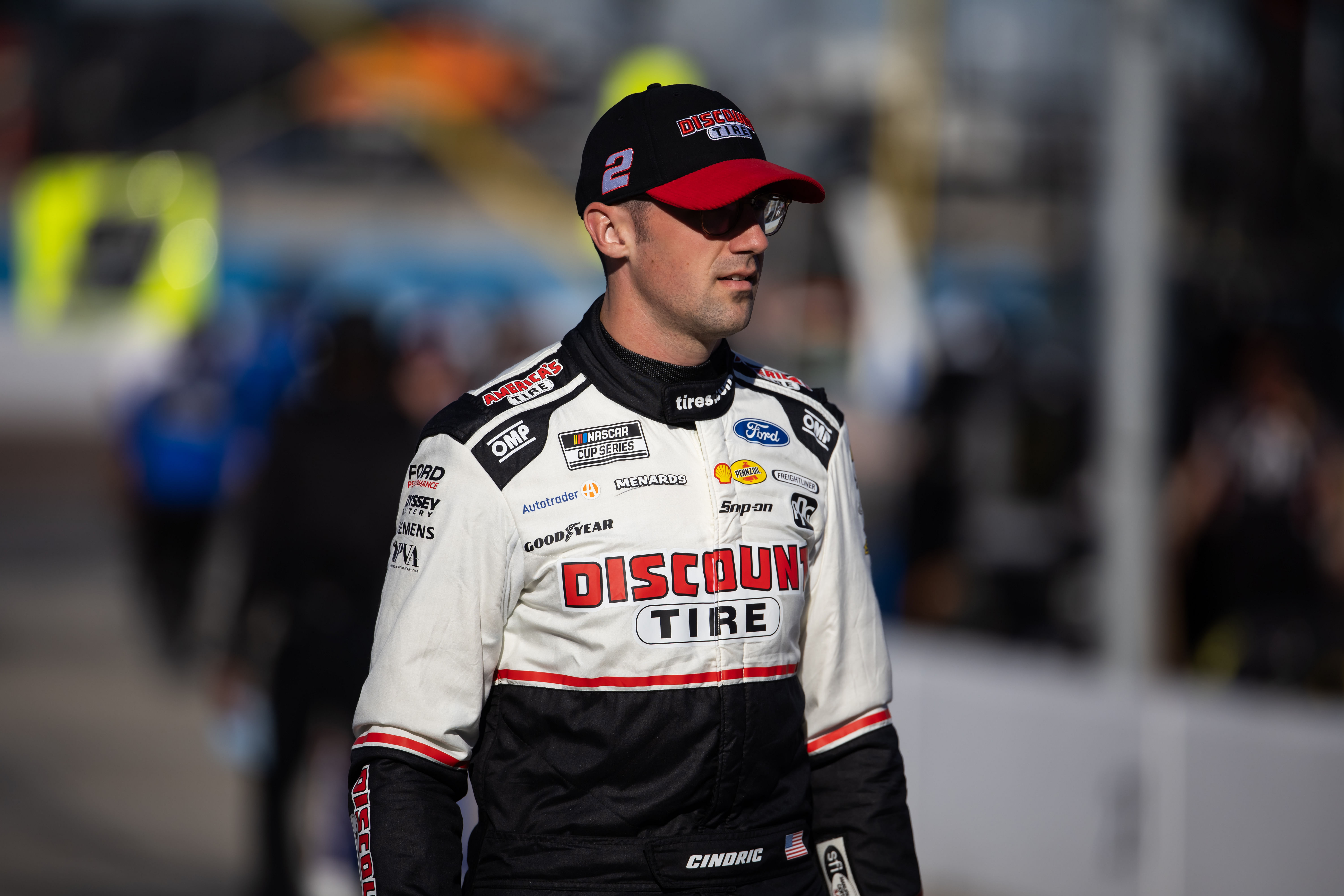 Austin Cindric during qualifying for the Championship race at Phoenix Raceway. - Source: Imagn