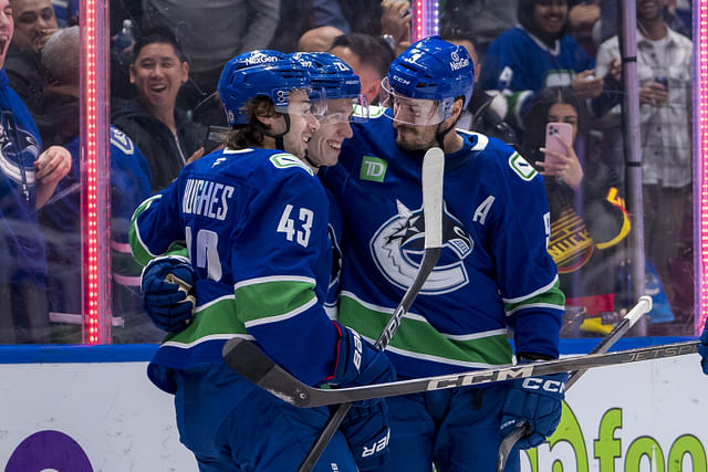 NHL: New York Islanders at Vancouver Canucks - Source: Imagn