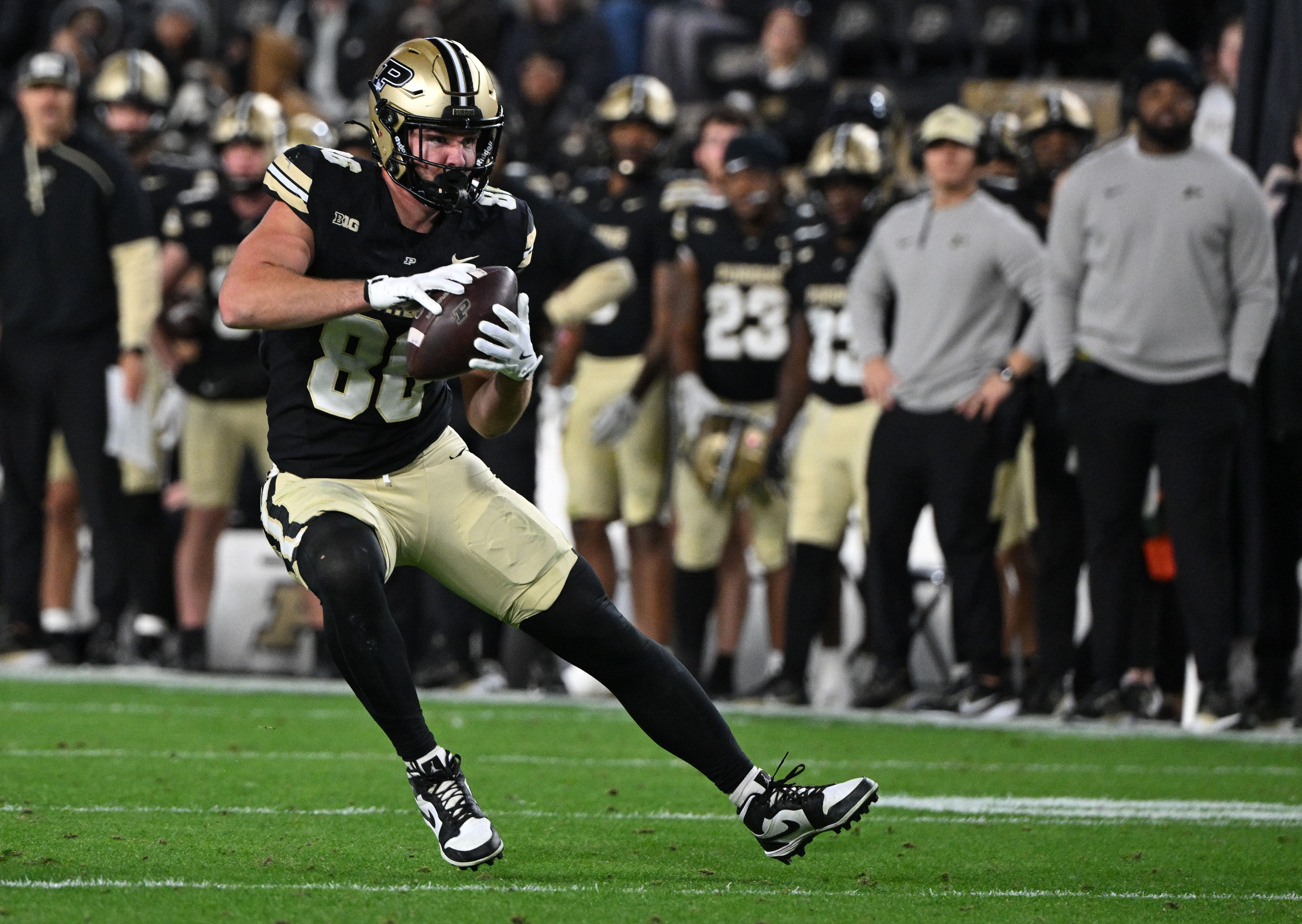 Tight end Max Klare is one of the top Boilermakers in the transfer portal. (Photo Credit: IMAGN)