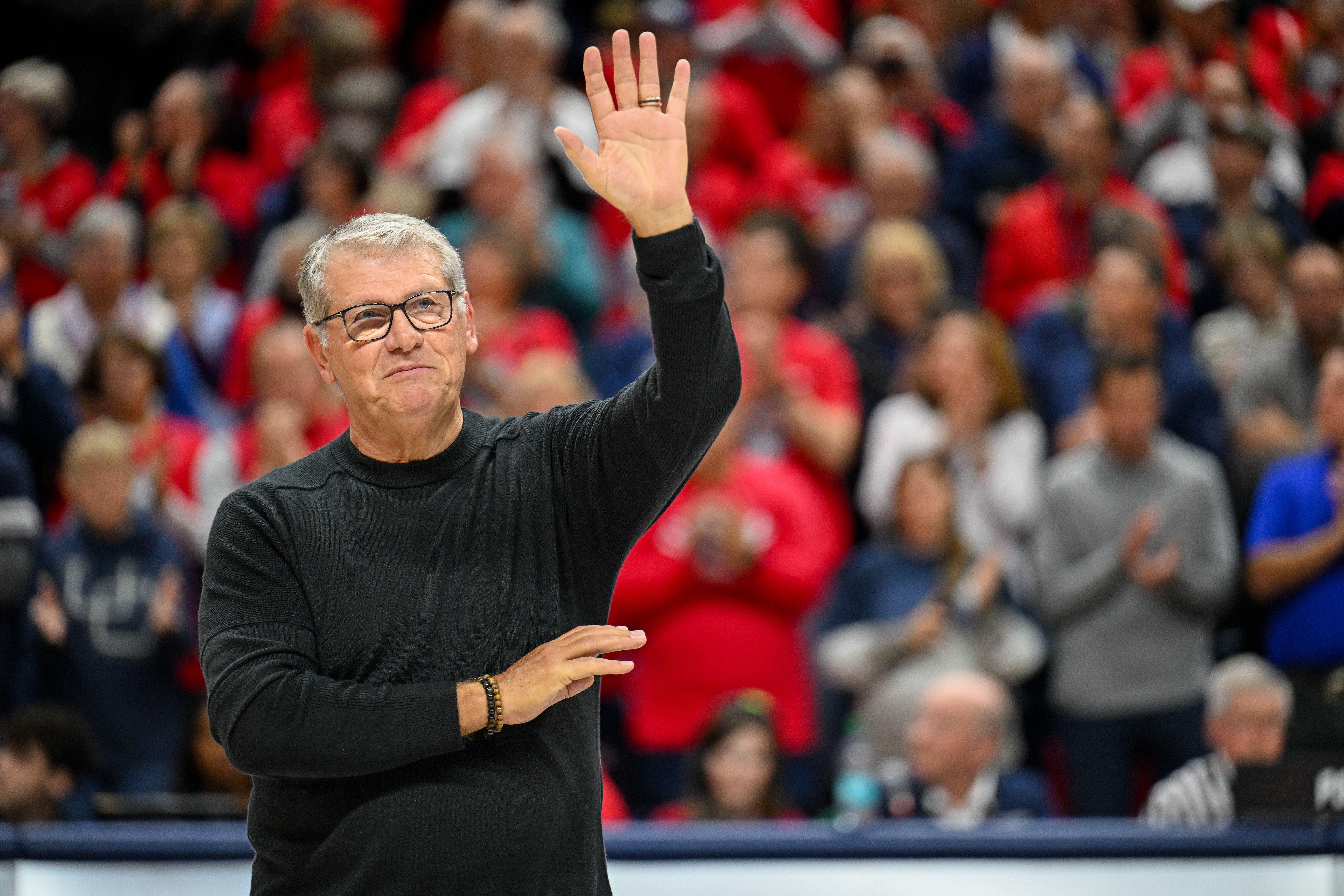 Connecticut Huskies head coach Geno Auriemma waves to the crowd before their game against the Fairleigh Dickinson Knights at Harry A. Gampel Pavilion. Photo: Imagn