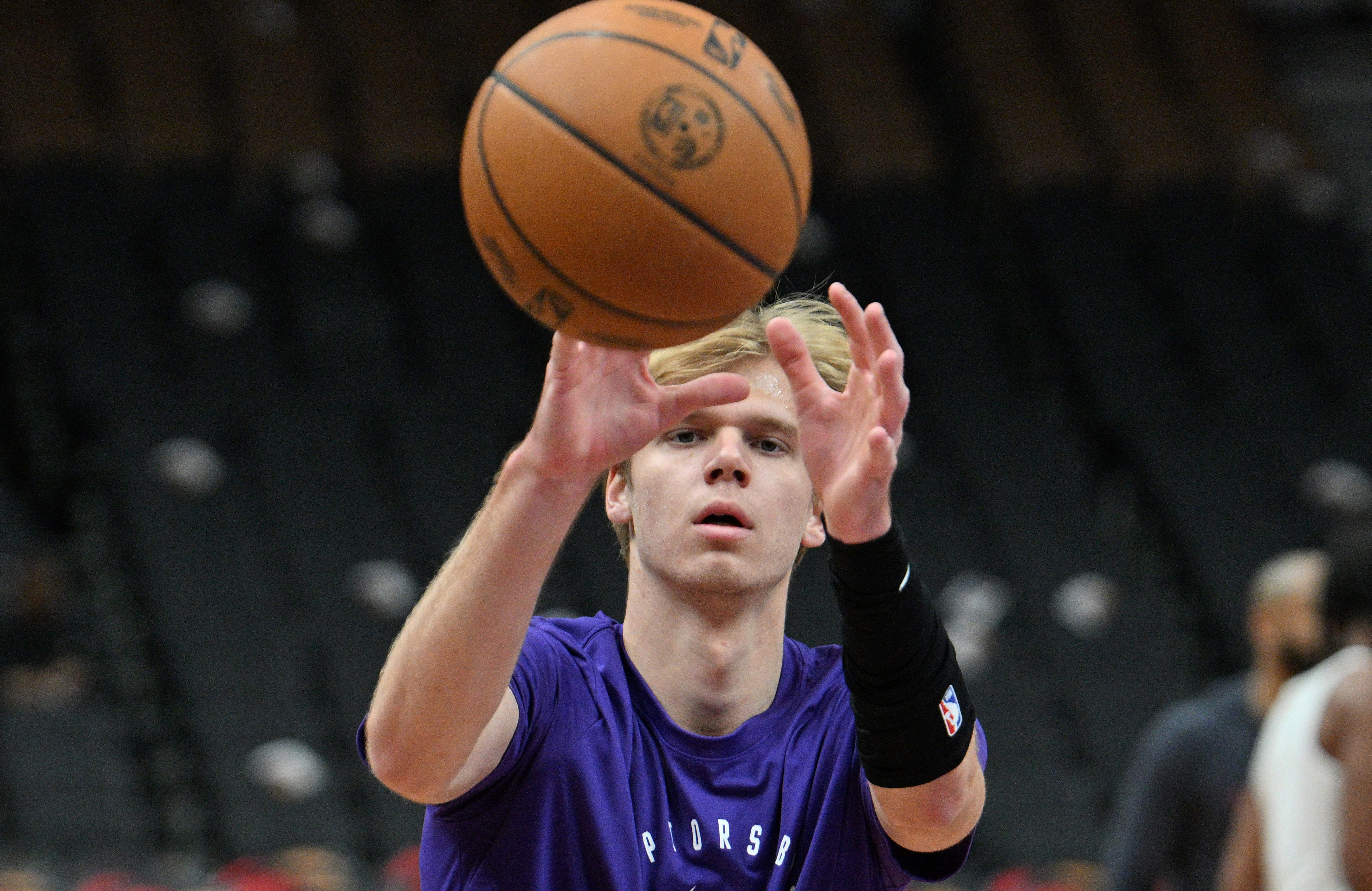 Gradey Dick warms up before an NBA game (Credits: IMAGN)