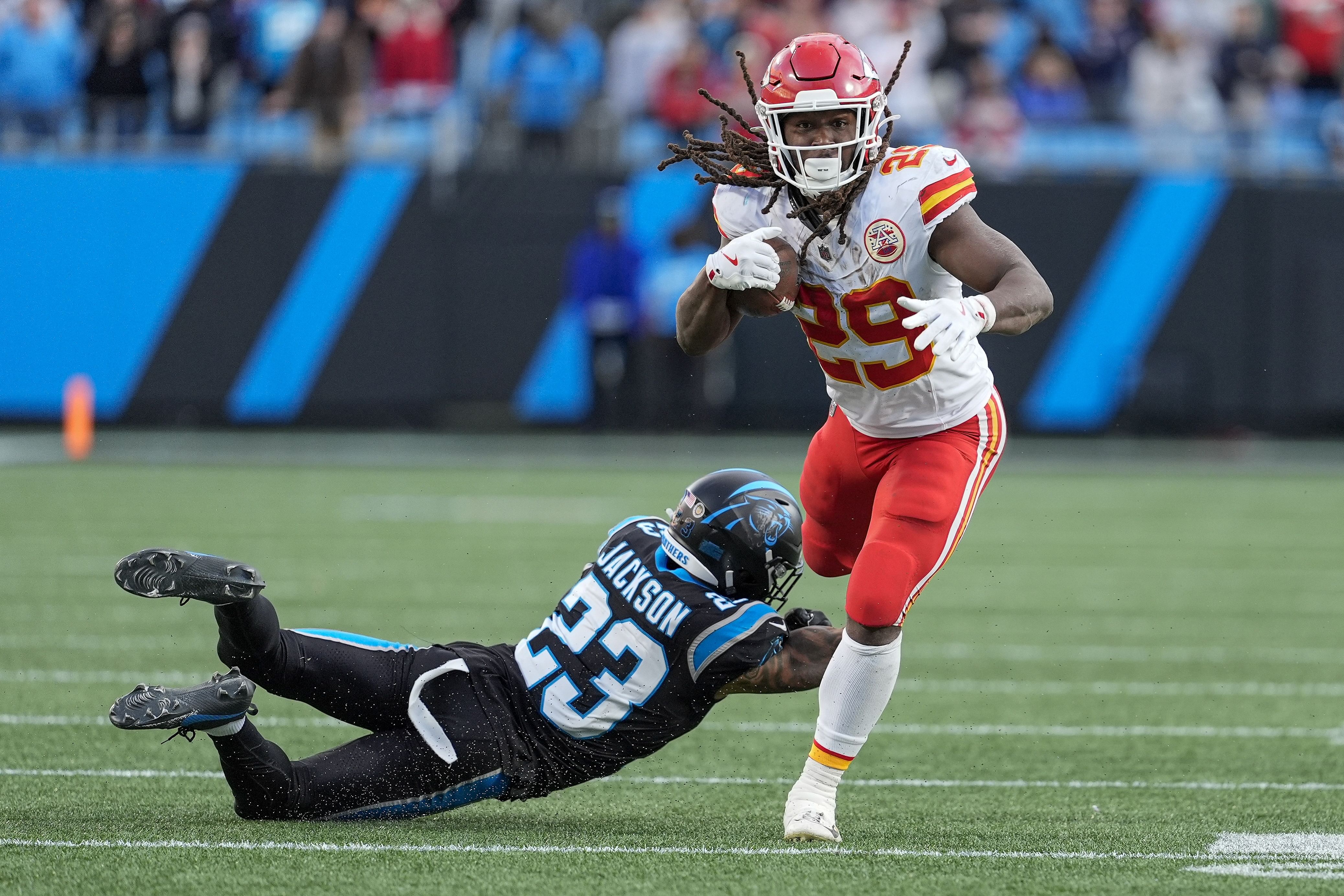 NFL: Kareem Hunt Week 14 Fantasy Projection - Source: Imagn