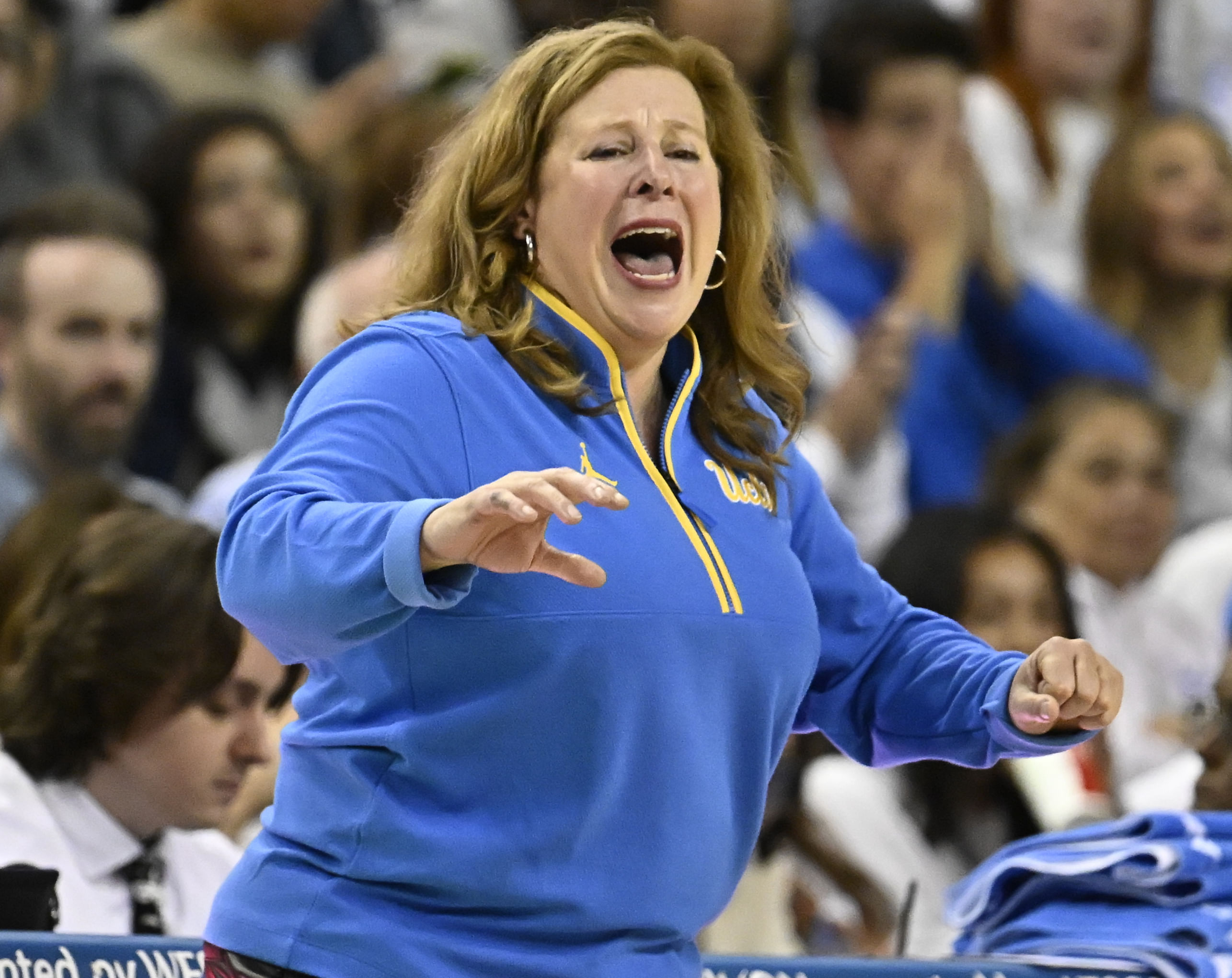 UCLA Bruins head coach Cori Close during the third quarter of their game against the South Carolina Gamecocks at Pauley Pavilion. Photo: Imagn