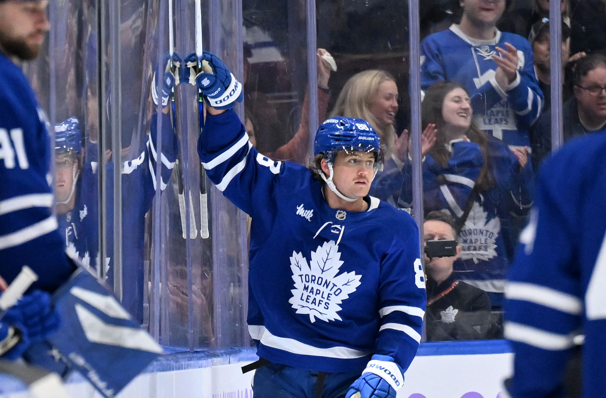 NHL: Utah at Toronto Maple Leafs - Source: Imagn