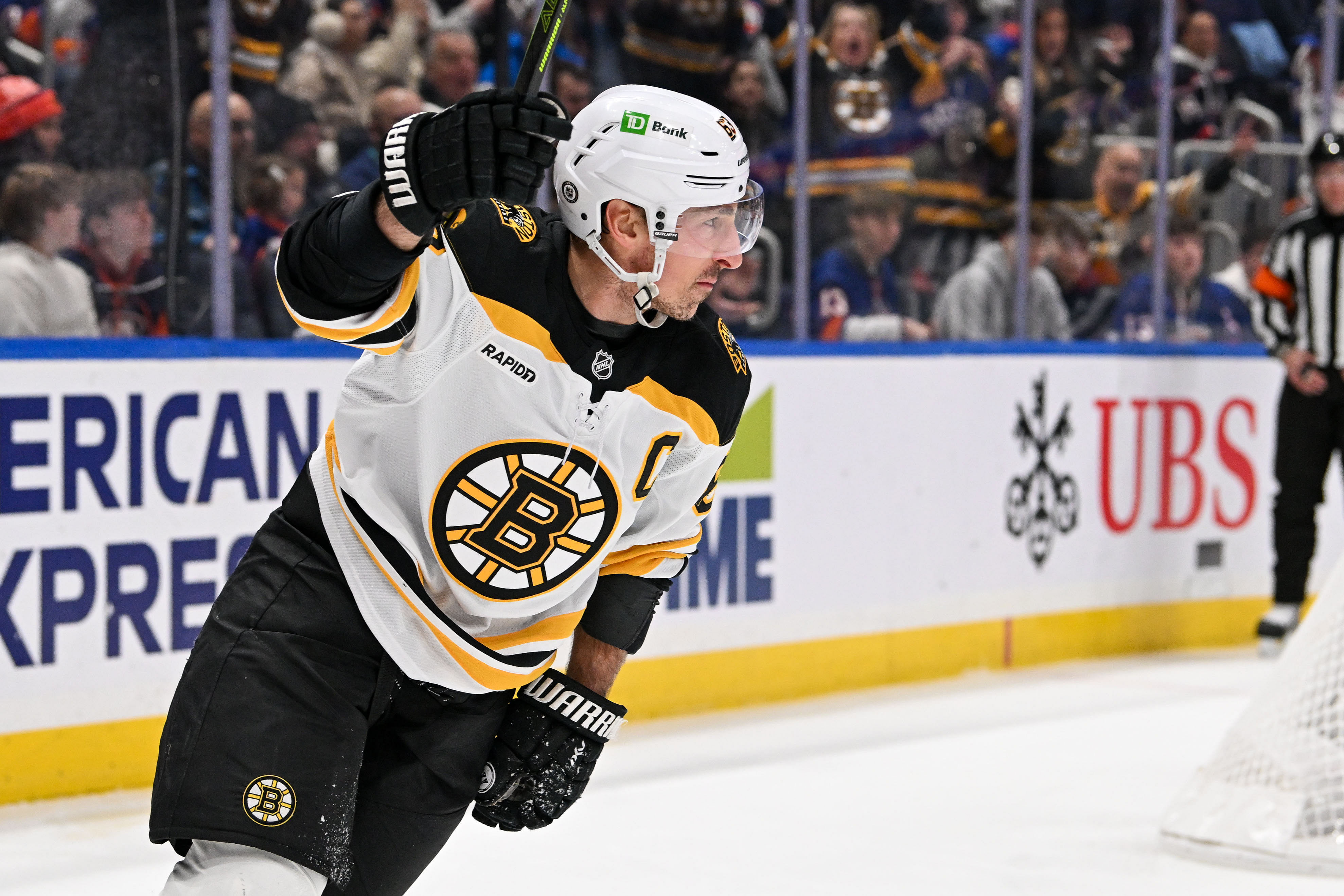 NHL: Boston Bruins at New York Islanders - Source: Imagn