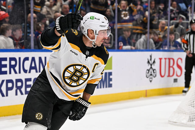 NHL: Boston Bruins at New York Islanders - Source: Imagn