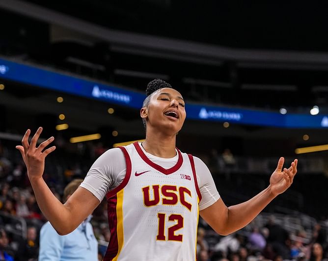 Jason Whitlock talks about Michael Jordan, Magic Johnson, Caitlin Clark & Angel Reese's "pattern" needed for JuJu Watkins’ success