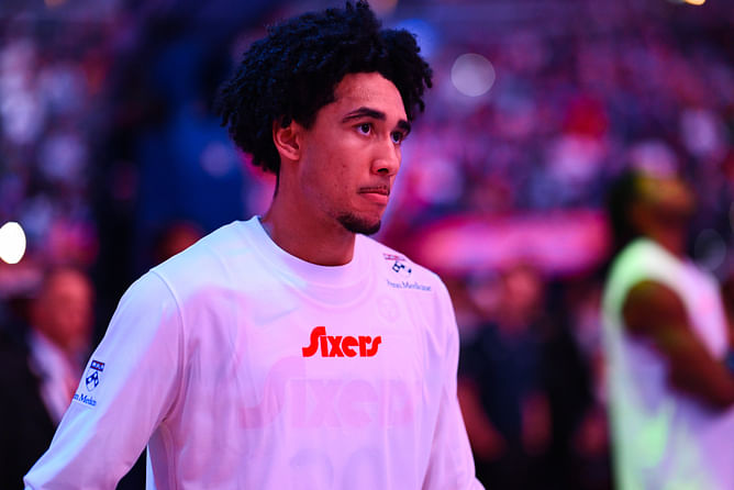 "Imagine if Kobe was his teammate"- NBA fans react to Jared McCain catching Kyle Lowry off-guard in hilarious TikTok