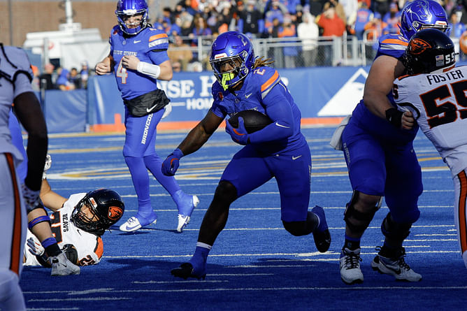 NFL legend Barry Sanders sends Ashton Jeanty a message as Heisman favorite chases 2,628-yd record