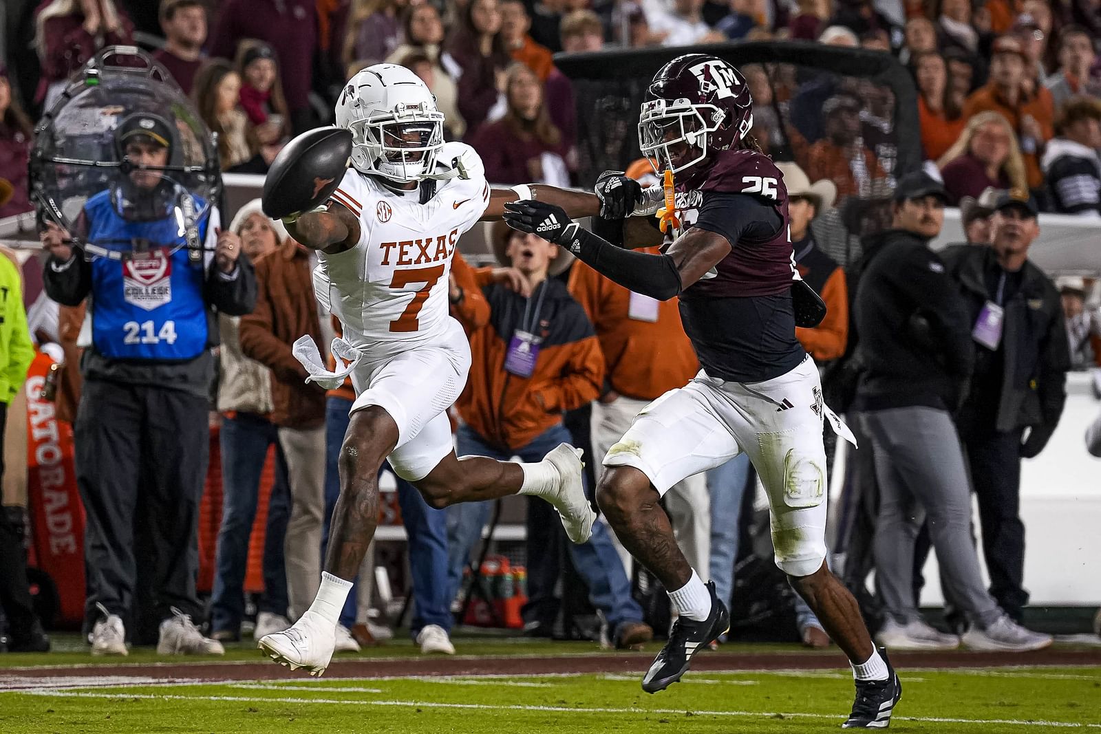 Texas Texas A&M rivalry sets new expensive regular season game ticket