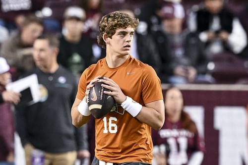 Texas Longhorns QB Arch Manning - Source: Imagn