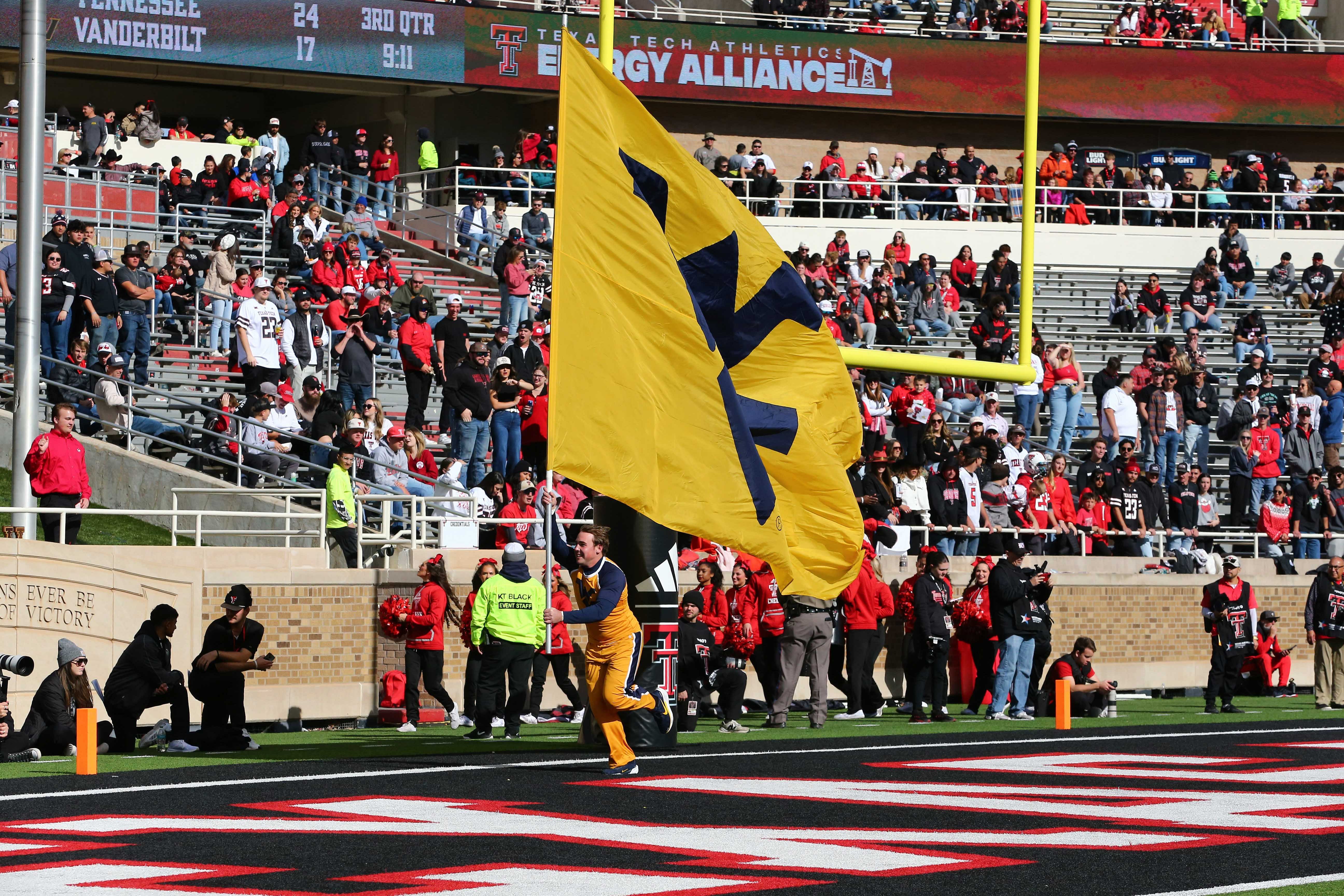 NCAA Football: West Virginia at Texas Tech - Source: Imagn